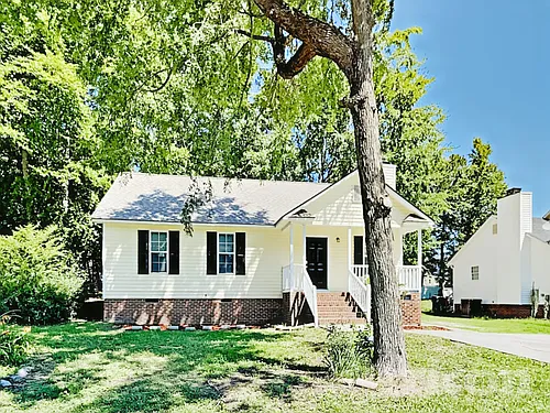 1322 Sasswood Ln Photo 1
