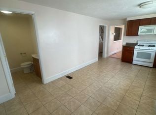 40 Robin St, Everett, MA 02149