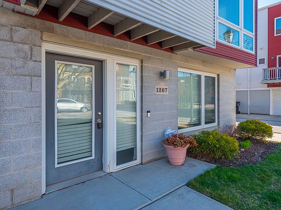 2nd image of 1267 W 74th St #1267