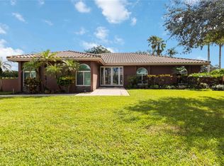 3290 SW 131st Ter, Davie, FL 33330