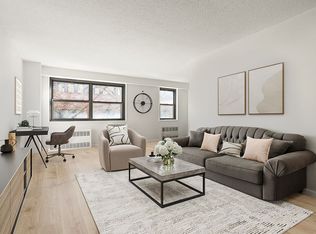 3960 54th St APT 4R, Flushing, NY