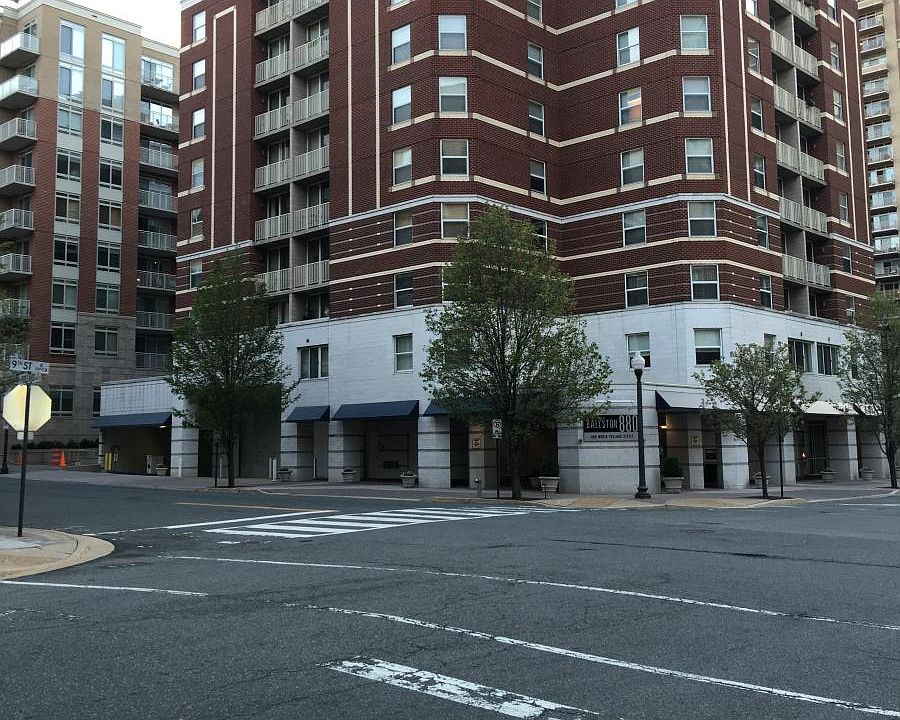 Ballston 880 Condominium