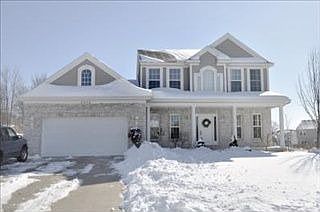 2nd image of 2238 Beatrice Dr NE