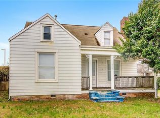 716 Mayflower Dr, Greensboro, NC 27403