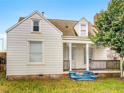 716 Mayflower Dr, Greensboro, NC, 27403