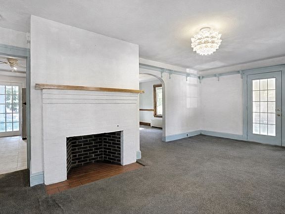 5th image of 66 Ferncroft Rd