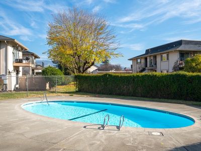 1329 Southwest Boulevard, Rohnert Park, CA, 94928