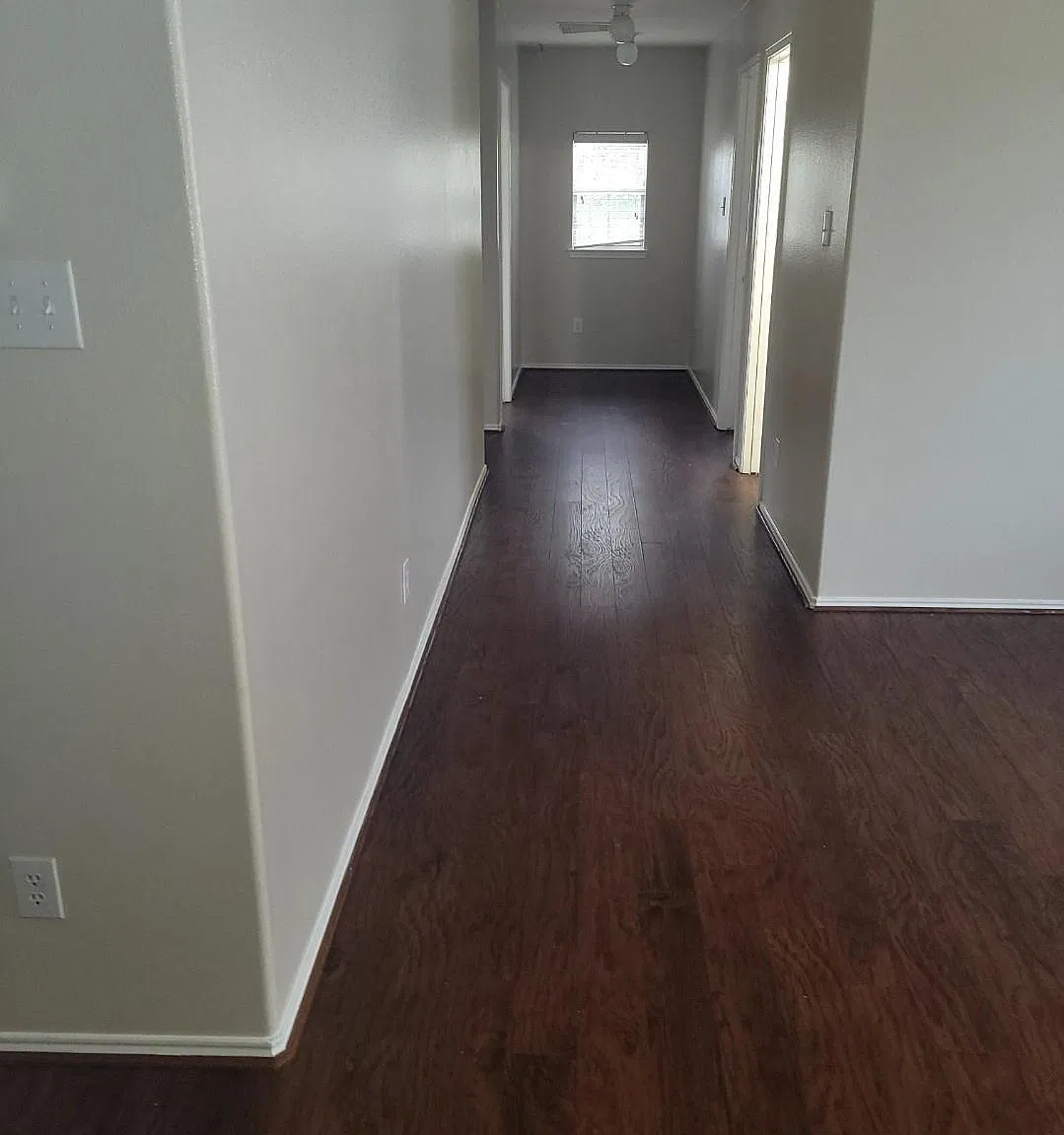 5 bed, 3.5 bath, 2920 sqft, $2,695 — Photo 2