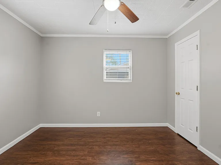 108 Hillside Rd SW — Photo 17