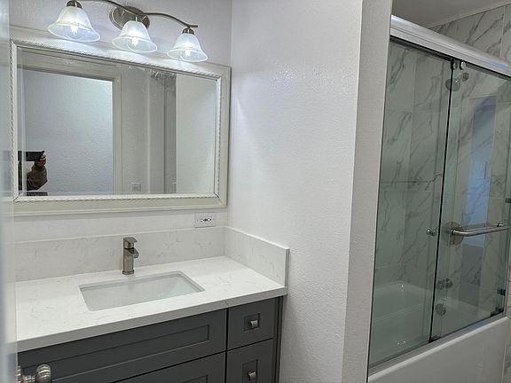 3rd image of 5880 El Zuparko Dr APT 4