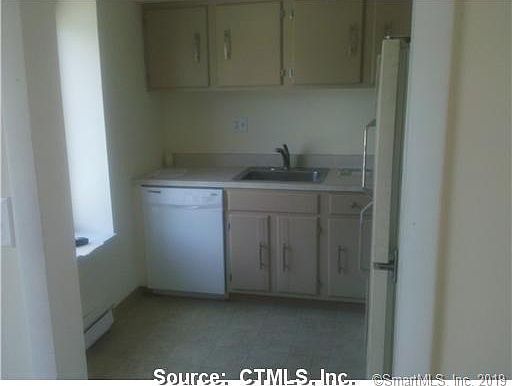 4th image of 112 Candlewood Dr #112