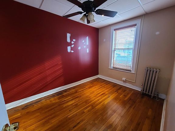3rd image of 275 Hollywood Ave Floor 2