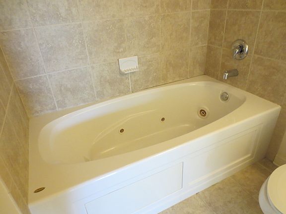 5th image of 9864 Leland Ave Unit 206