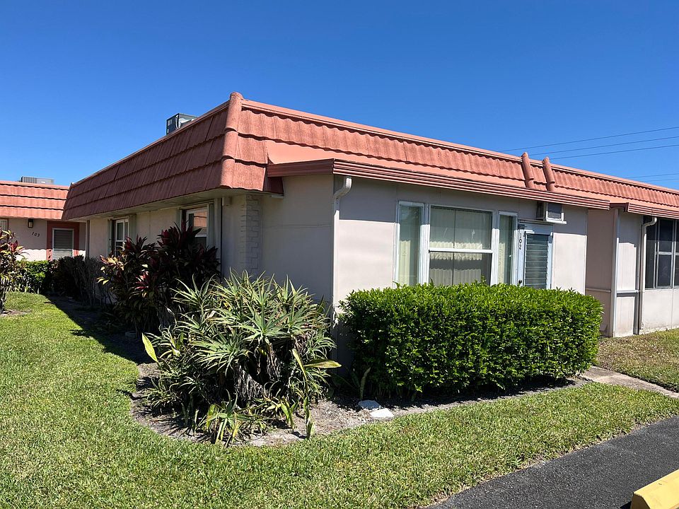 1st image of 102 Seville D