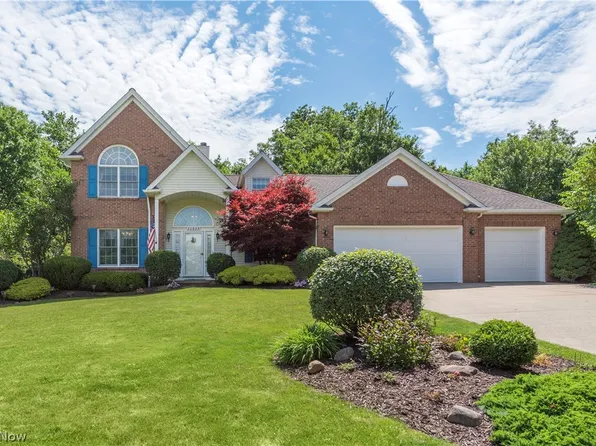 20933 Queensbridge Ln, North Royalton, OH 44133