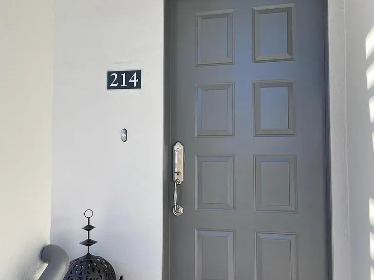 7710 E Gainey Ranch Rd #214 — Photo 1
