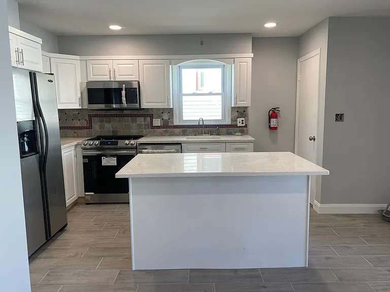 322 Stewart Ave #1 — Photo 9