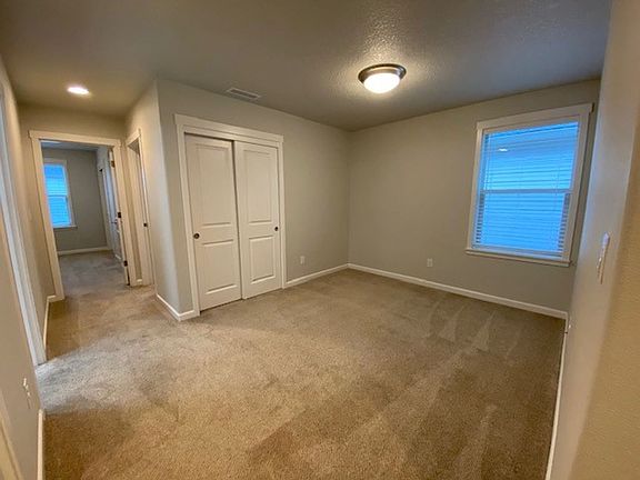 5th image of 5800 NE 56th Pl