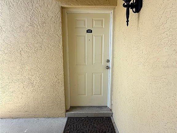 4th image of 502 GOLDEN RAINTREE PLACE