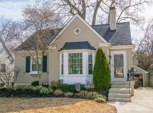 4214 Briarwood Rd, Saint Matthews, KY 40207