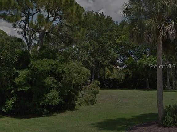 3rd image of Sugarloaf Dr