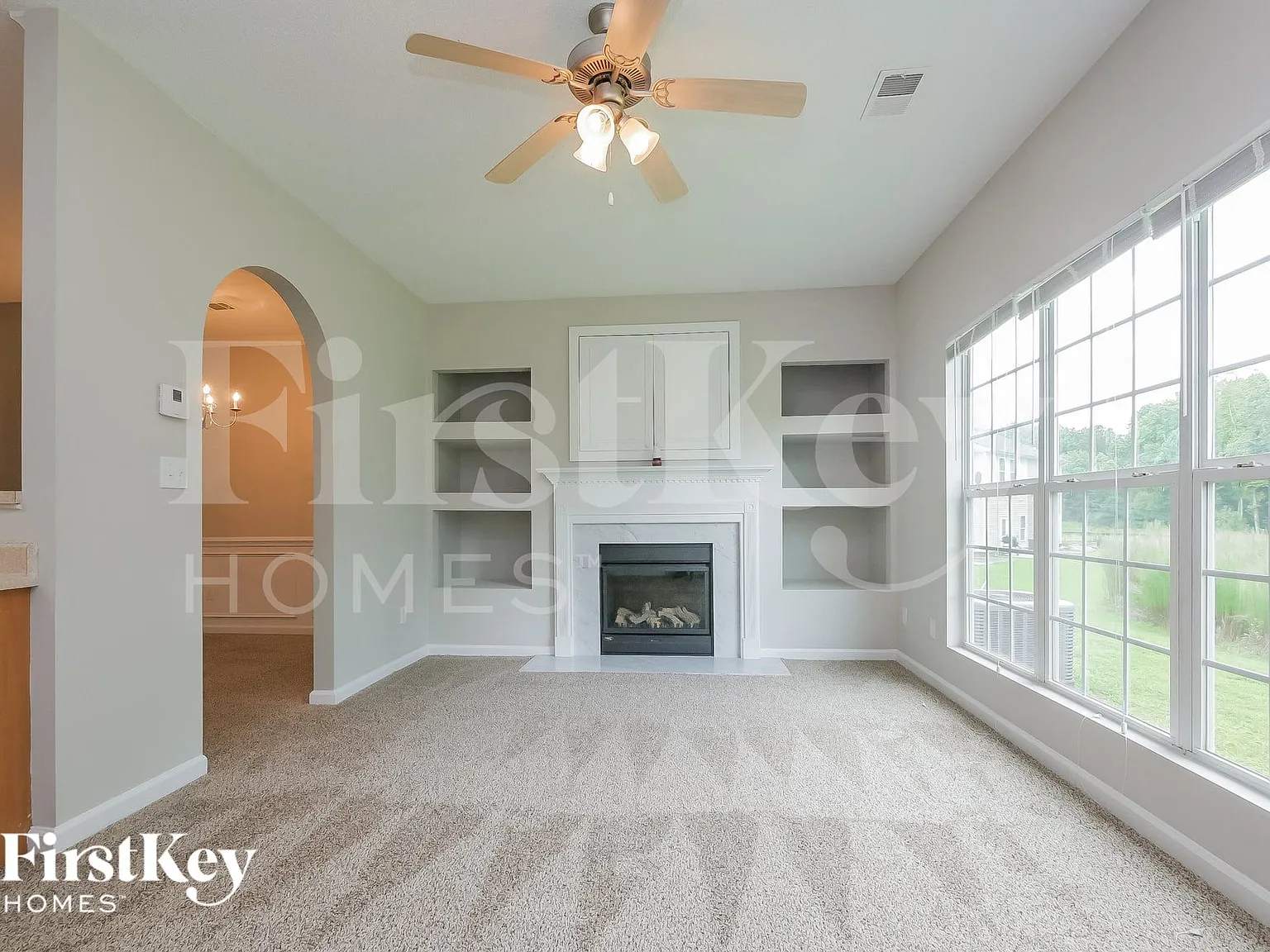 3 bed, 2.5 bath, 1512 sqft, $1,850 — Photo 2