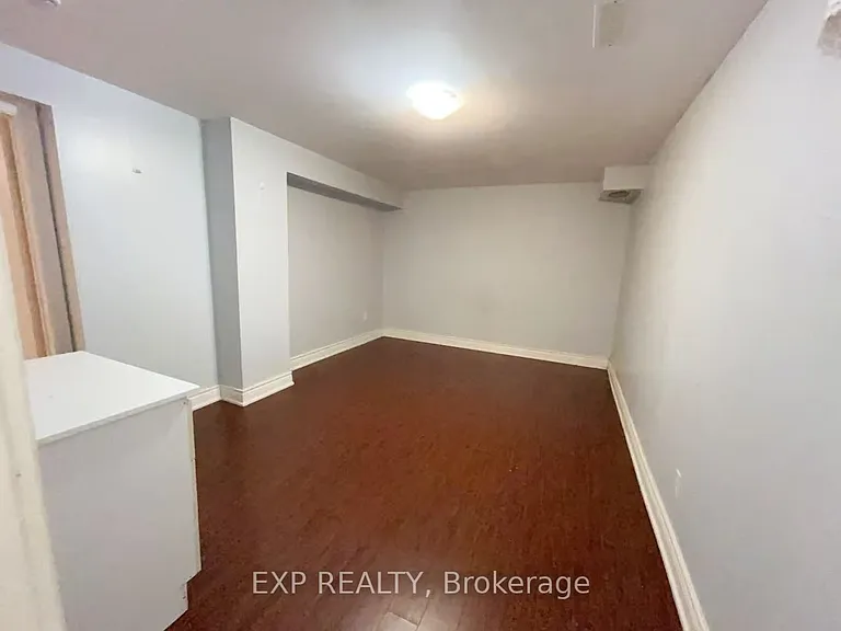 179 Elson St — Photo 4