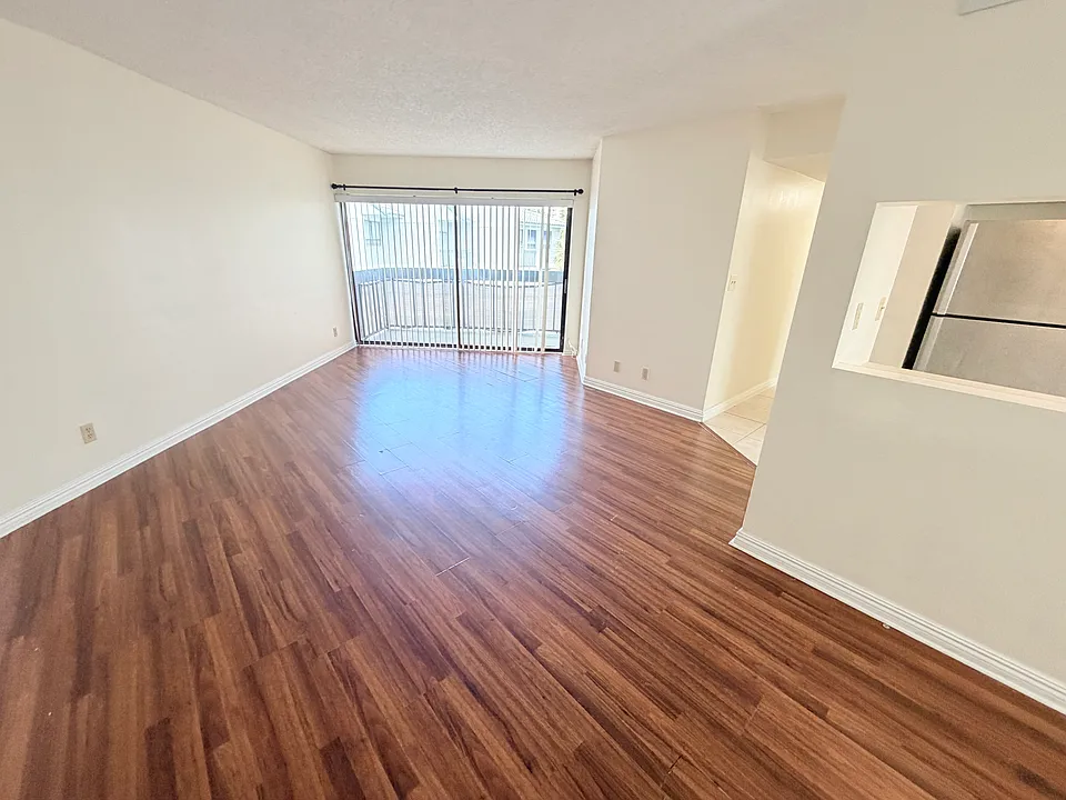 1950 N Congress Ave #1-403-1
