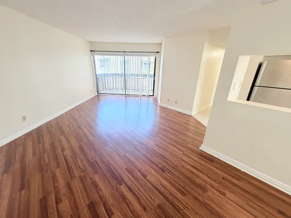 1950 N Congress Ave #1-403-1, West Palm Beach, FL 33401