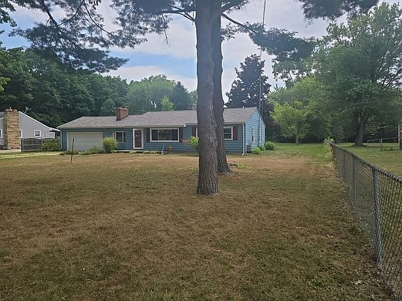 2nd image of 5118 Berneda Dr