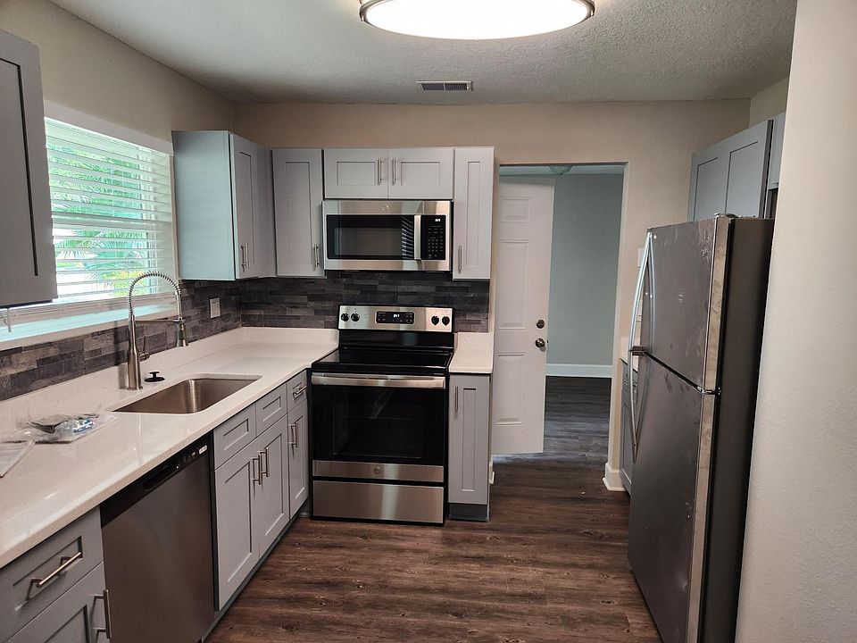 1st image of 2560 Woodgate Blvd
