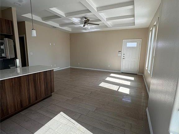 5th image of 2915 W Kenwood St #1