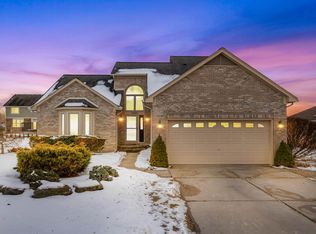 34132 Blaire Ave, Chesterfield, MI 48047