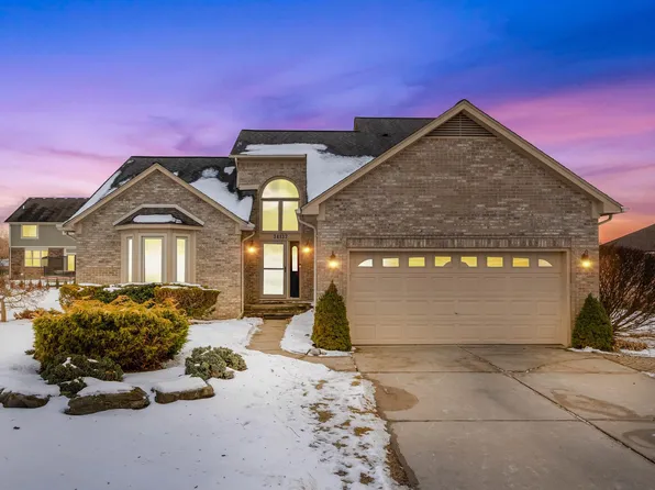 34132 Blaire Ave, Chesterfield, MI 48047