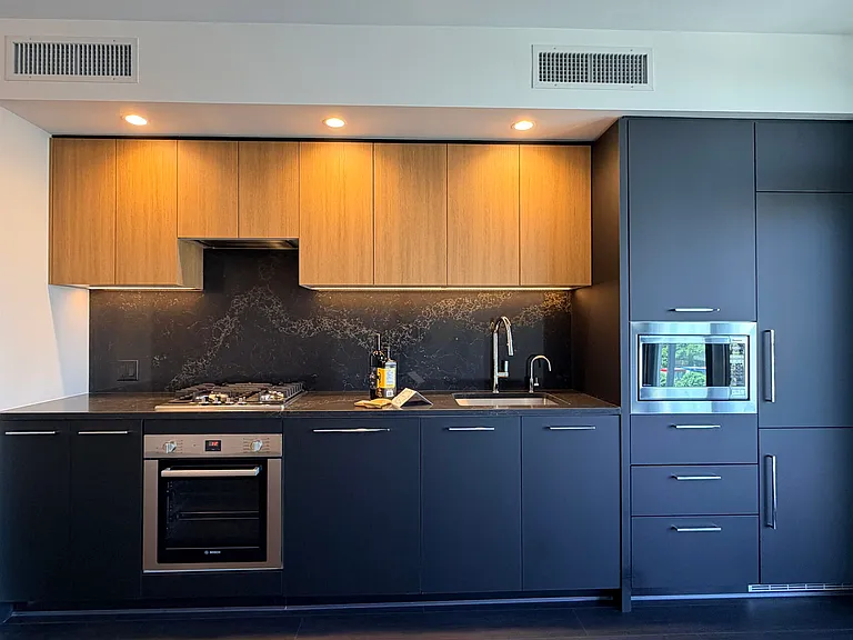 6608 Sussex Ave — Photo 18