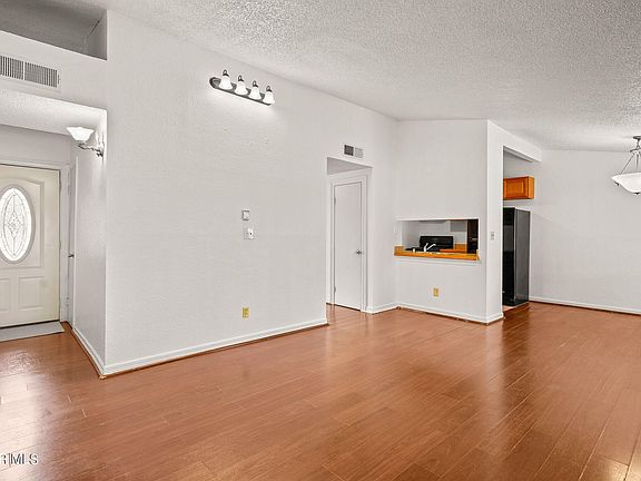 5th image of 1655 Gene Torres Dr
