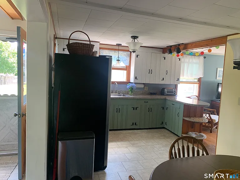 94 Nehantic Trl — Photo 11