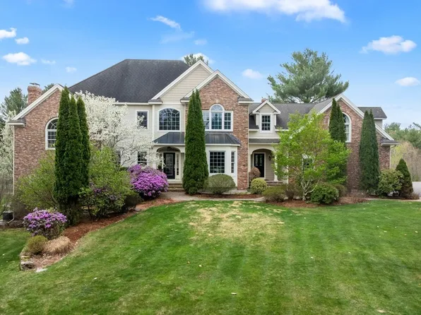 768 NW Main St, Douglas, MA 01516