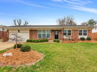 9656 Yorkshire Estates Dr, Saint Louis, MO
