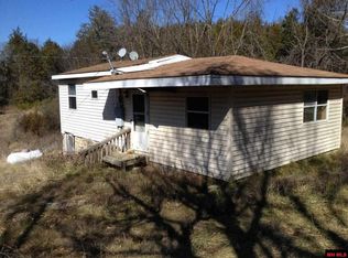 577 Fallen Ash Rd, Yellville, AR 72687