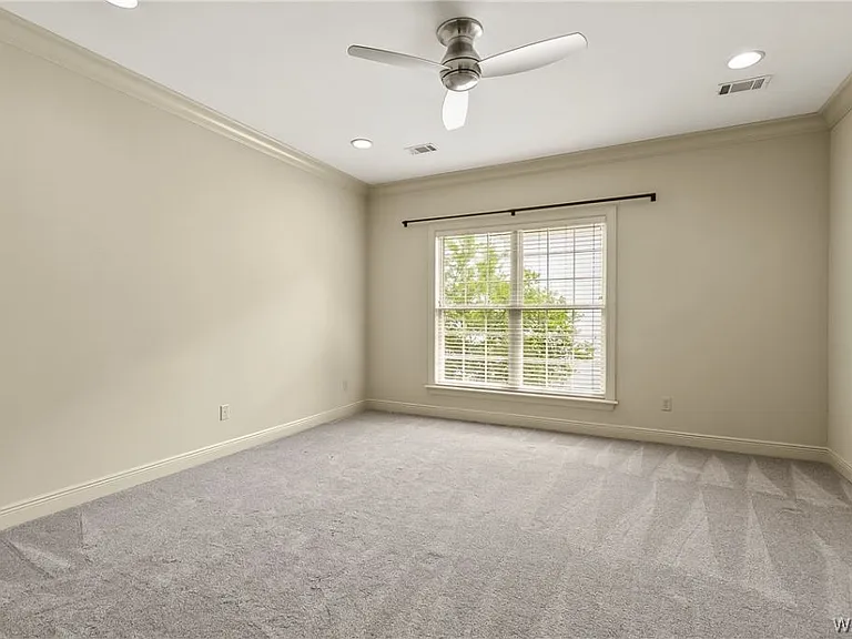 2800 Belle Chase Ln #21 — Photo 11