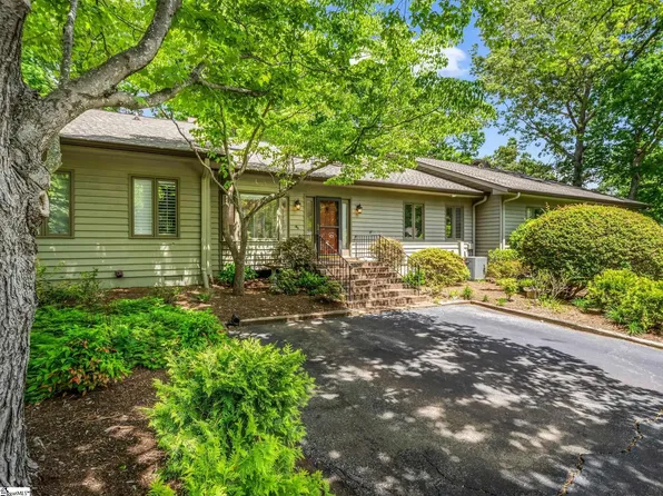 26 Hunting Country Trl, Tryon, NC 28782