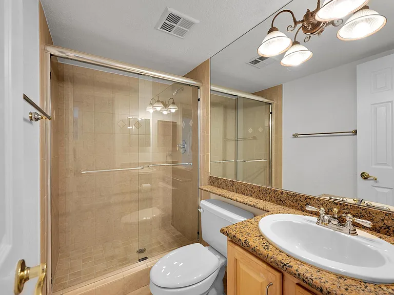 1515 E Broward Blvd #227 — Photo 13