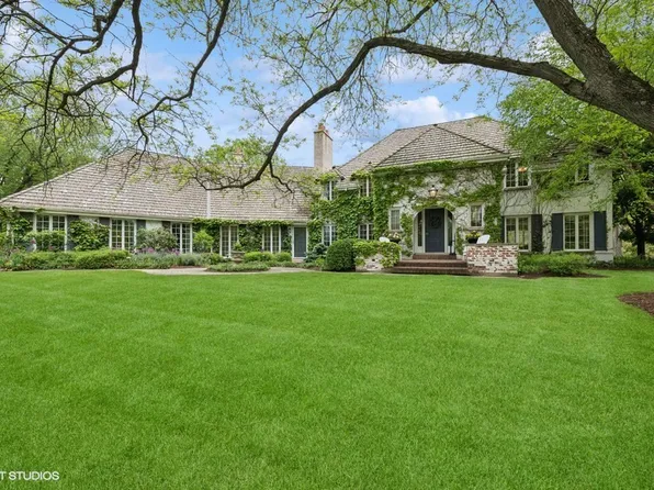 1 Far Hills Rd, Barrington Hills, IL 60010