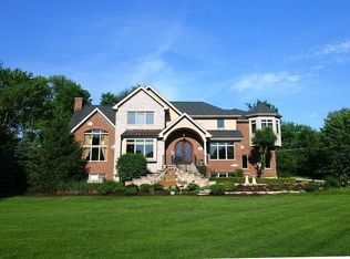 1175 Division, Barrington, IL 60010