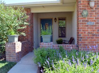 5131 Hattiesburg Ave NW, Albuquerque, NM 87120
