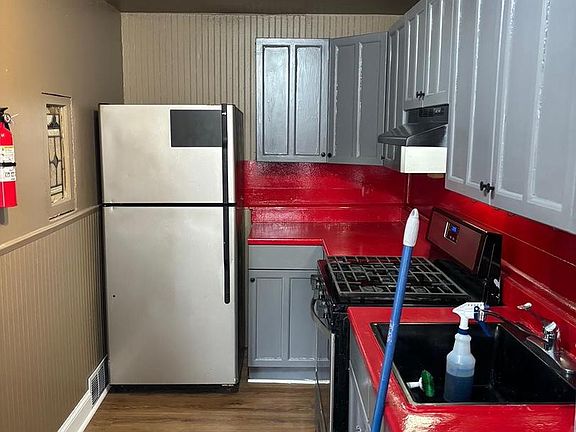 5th image of 212 Cambridge Rd