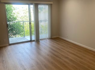 346 Hanover Ave #307, Oakland, CA 94606
