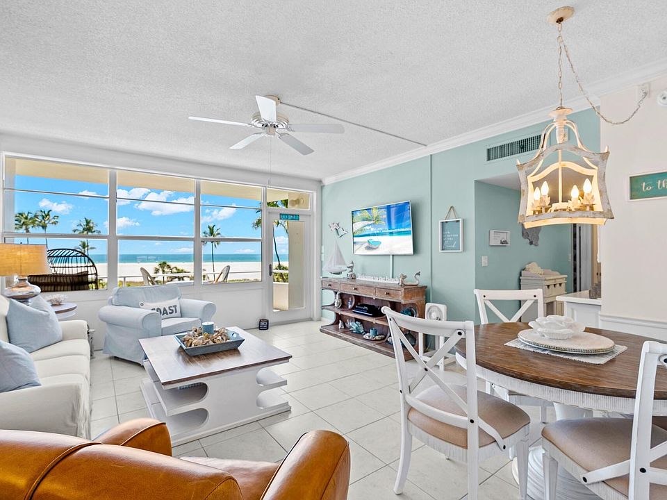 1st image of 220 Seaview Ct APT 412
