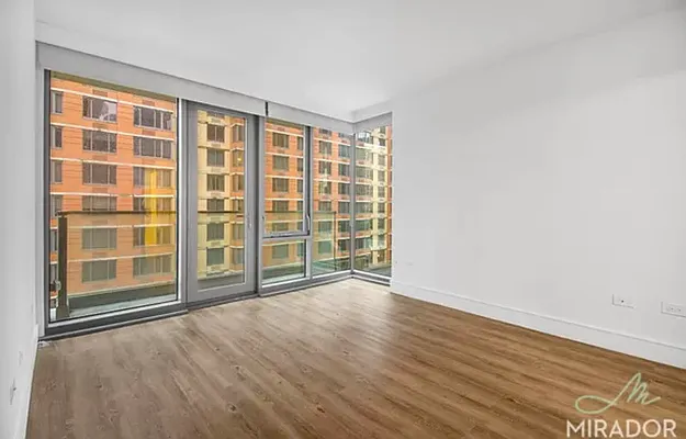 Rented by Mirador Real Estate | media 6